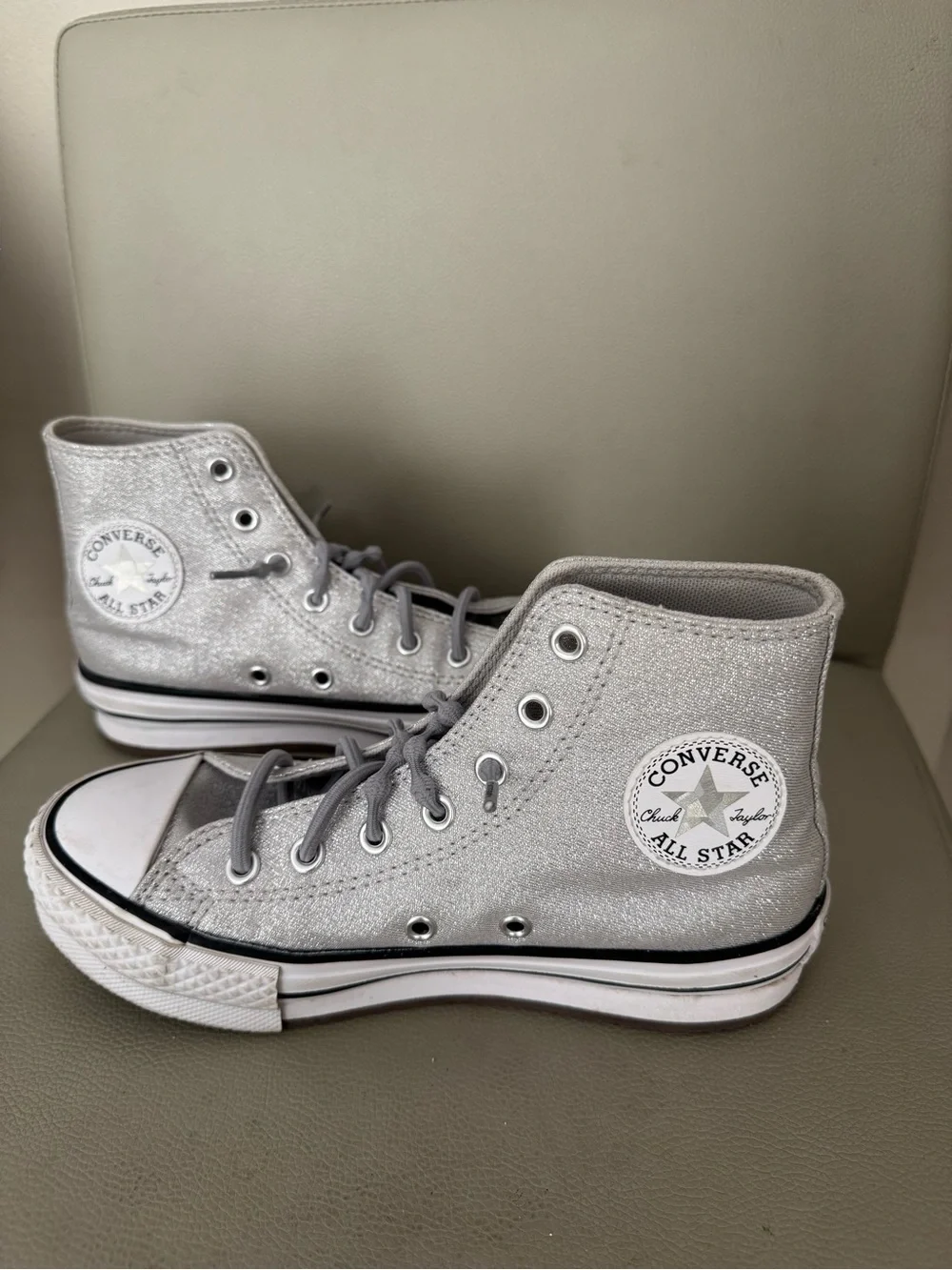 Converse High Top Sneakers - Light Silver Gray Canvas Youth Sz 2
